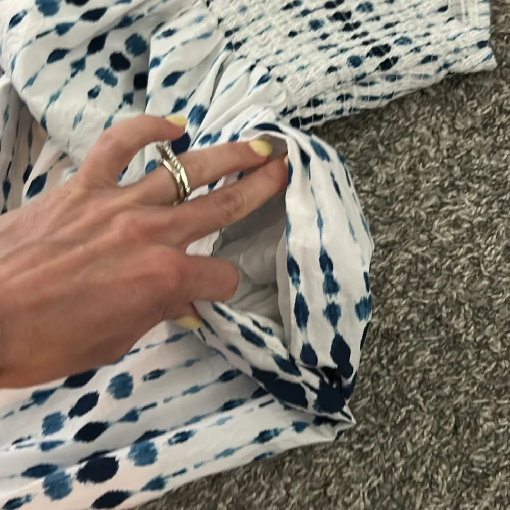 Halter style cut out maxi dress in shades of blue and white size XS women’s - Picture 8 of 8